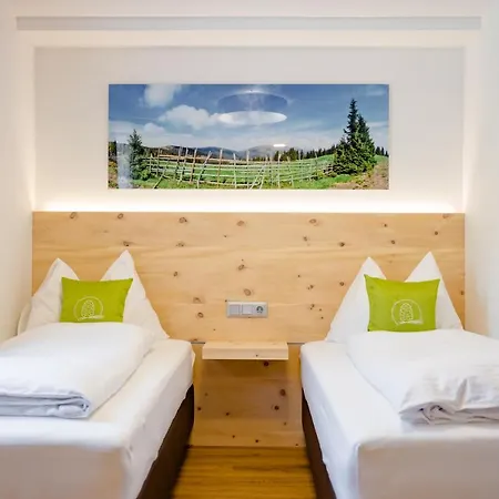Han/Misafirhane Gaestehaus Fiedlwirt *