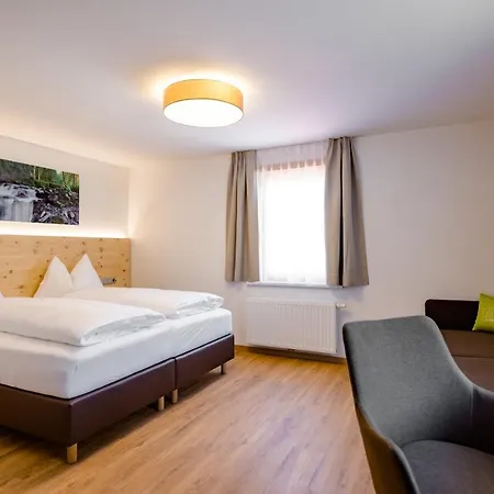 Gaestehaus Fiedlwirt Han/Misafirhane Obdach