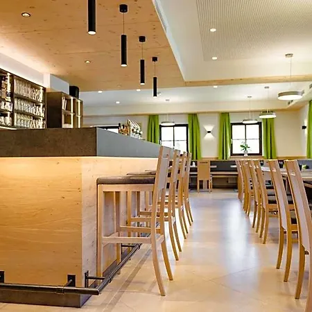 Gaestehaus Fiedlwirt Inn *